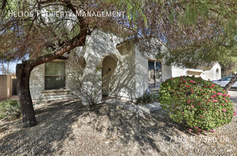 Building Photo - 7194 N 73rd Dr