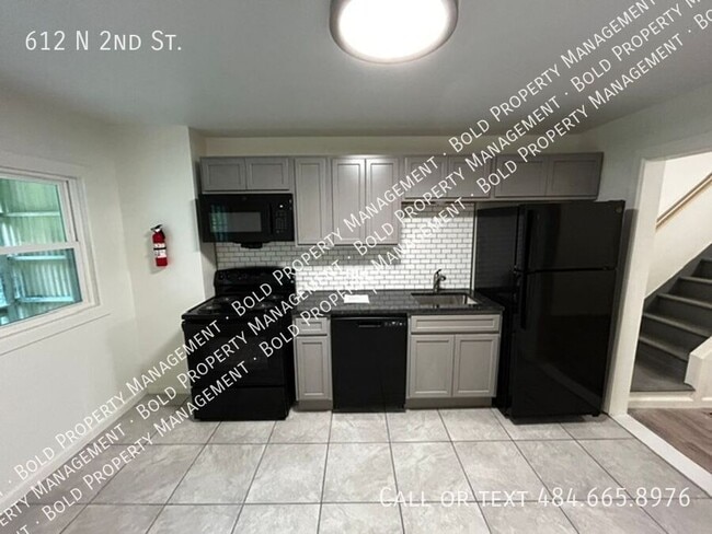 Foto del edificio - 612 N 2nd St