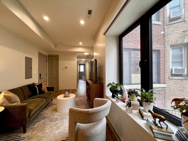 Foto del edificio - 1337 W Estes Ave