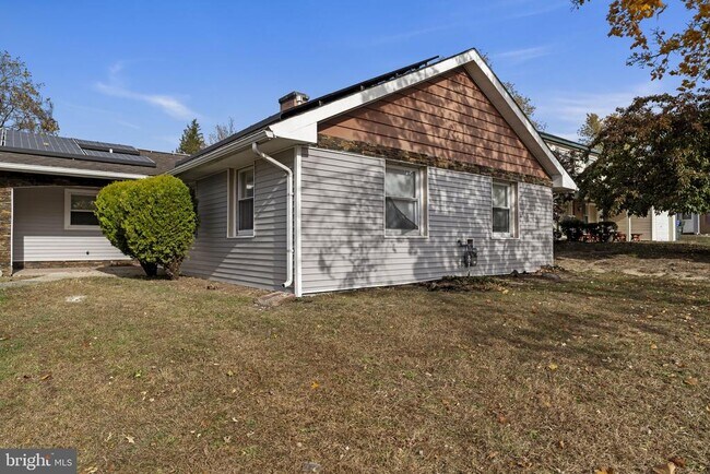 Foto del edificio - 5 Burgess Ln