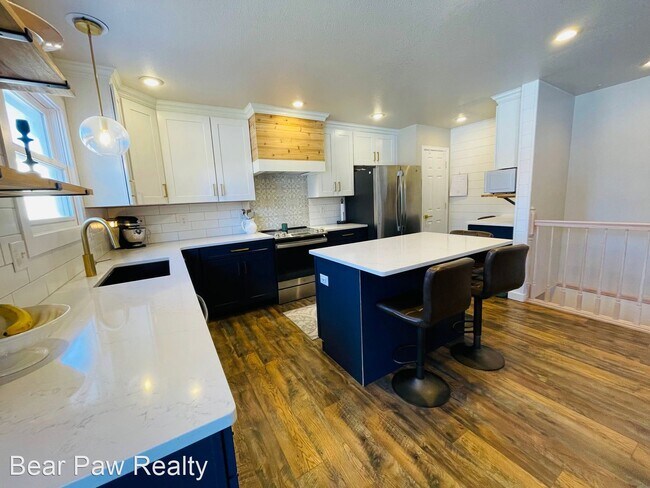 Building Photo - 3 br, 2 bath House - 2827 Thomas Road