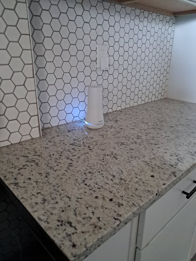 Photo - 739 Dolphin St House