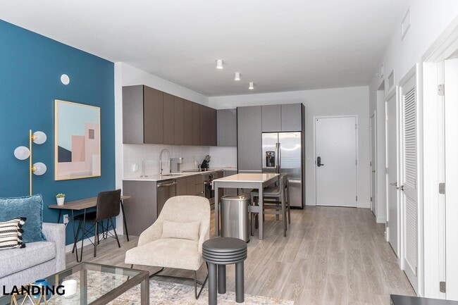 Foto del edificio - 1000 Western Breeze Circle