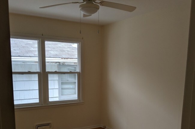 Habitación 1 - 4320 York Ave S