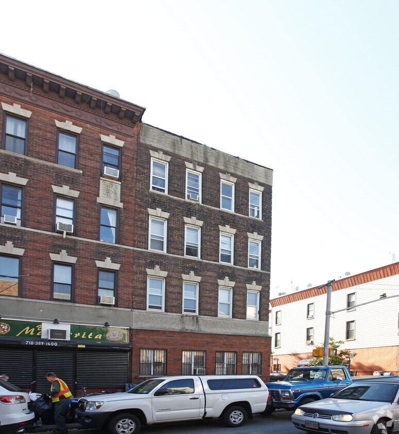Building Photo - 170 Norman Ave