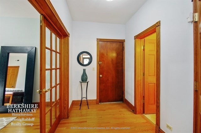 Foto del edificio - 846 W Newport Ave