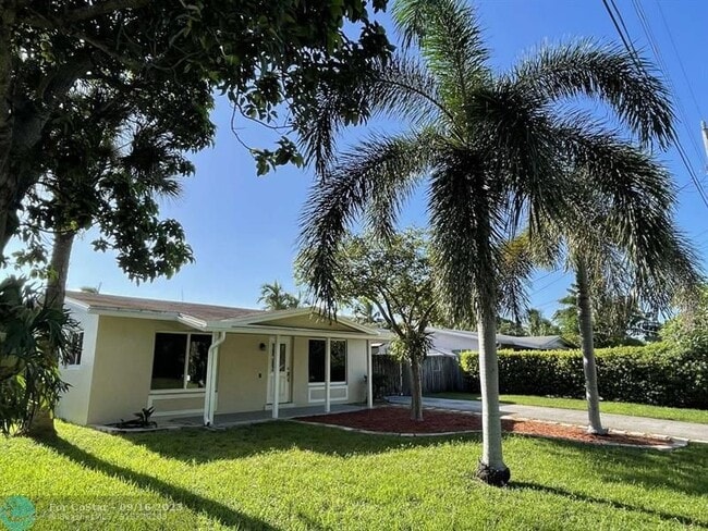 Building Photo - 3331 NW 18th Ave