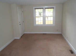 Foto del edificio - 4911 Chamberlayne Ave