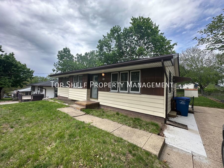 Foto principal - 2556 Grandview Ave