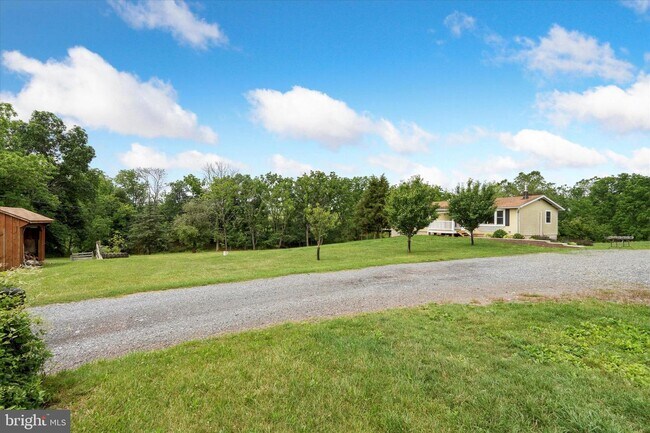 Building Photo - 1268 Levengood Rd