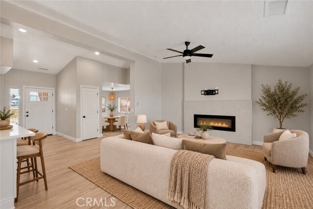 Building Photo - 19280 Glendale Ct