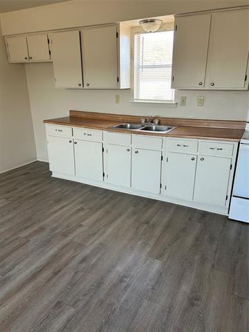 Foto del edificio - 1848 Coral Rd