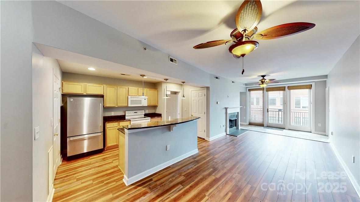 Foto principal - 718 W Trade St