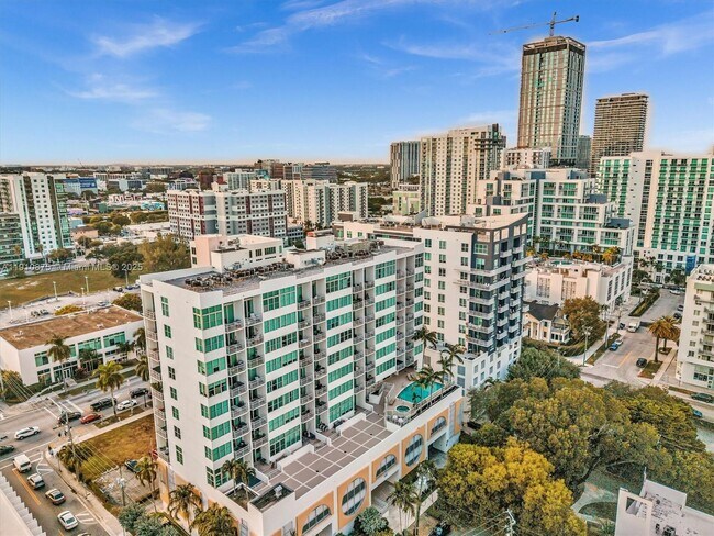 Foto del edificio - 2200 NE 4th Ave