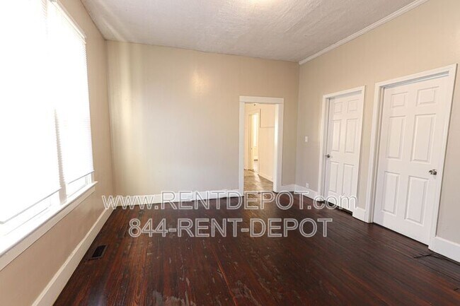 Foto del edificio - 2114 N. Fifth Ave.