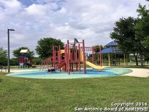 Foto del edificio - 5110 Meadow Cove