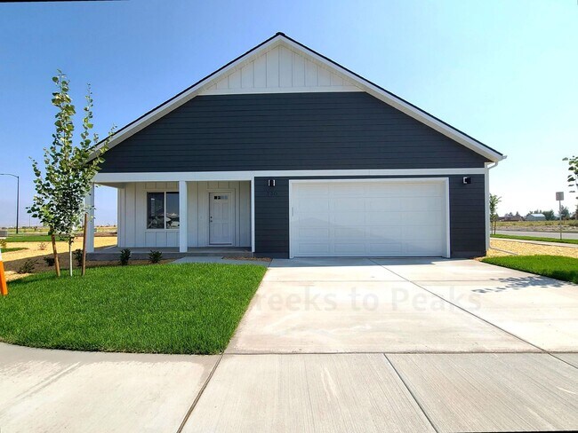 Foto del edificio - 4 Bedroom 3 Bathroom Single Family Home