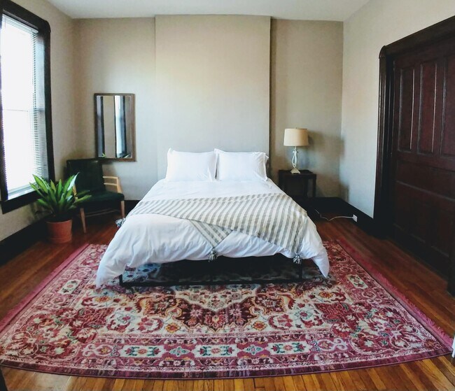 Foto del edificio - 3528 McKean Avenue