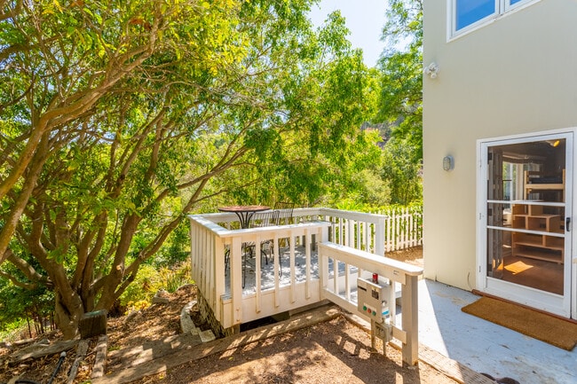 Foto del edificio - The Arroyo House Student Living.