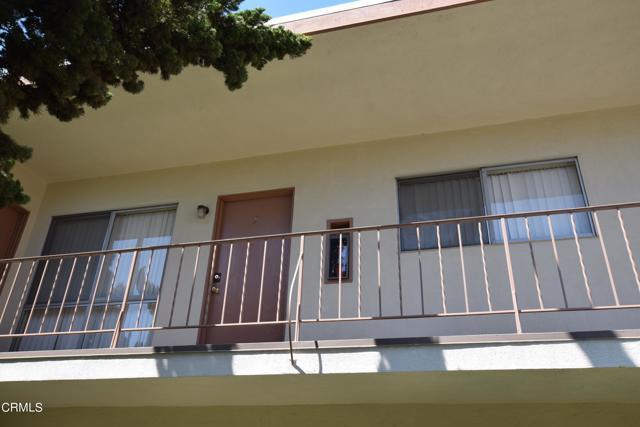 Building Photo - 2050 N Ventura Rd