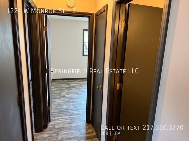 Building Photo - Two Bed, One Bath, and So Many Updates, Yo...
