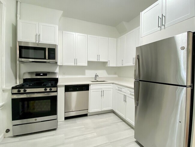 Building Photo - 87 Brighton Ave