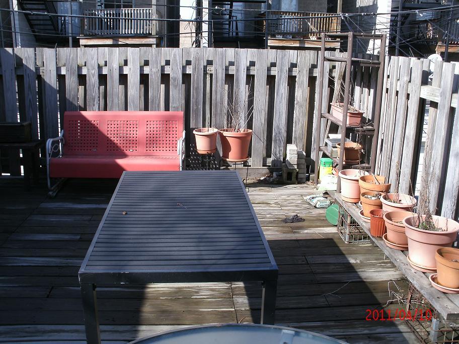 Side deck - 812 N Noble St