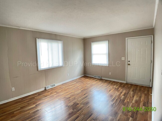 Foto del edificio - 3 Bedroom 1 Bathroom By Huff Park!!