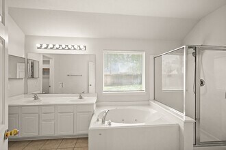 Building Photo - 18403 Lost Maples Ct