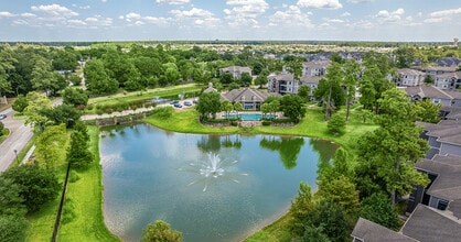 Building Photo - Stoneleigh on Kenswick Apartments