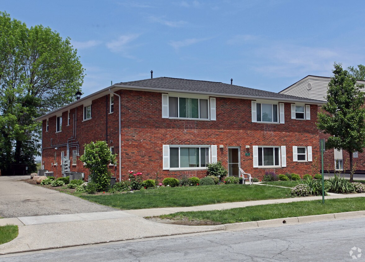 137 Imperial Ct, Vandalia, OH 45377 Apartments in Vandalia, OH