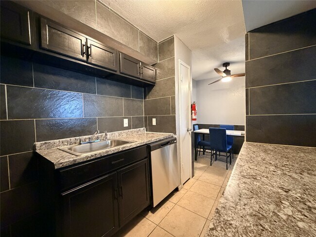 Building Photo - 9550 Deering Dr
