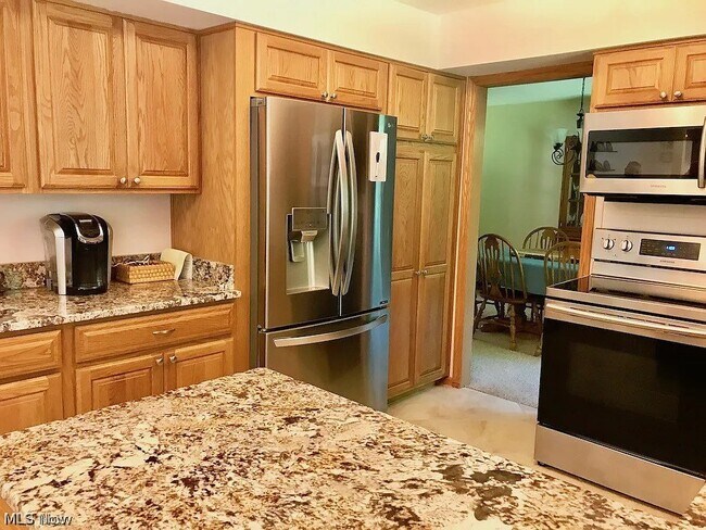 Foto del edificio - 7188 Selworthy Ln