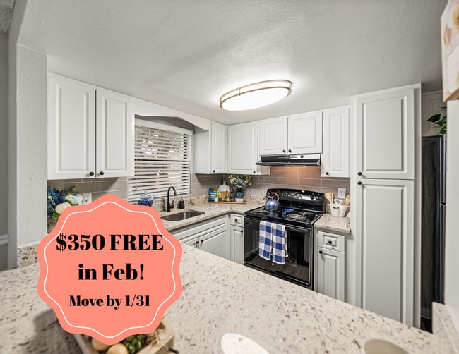 Building Photo - The Park at Parma