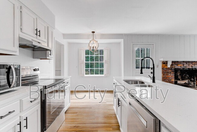 Foto del edificio - 1620 Sterling Dr