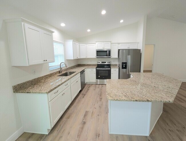 Foto del edificio - 8440 SW 135th Street Rd