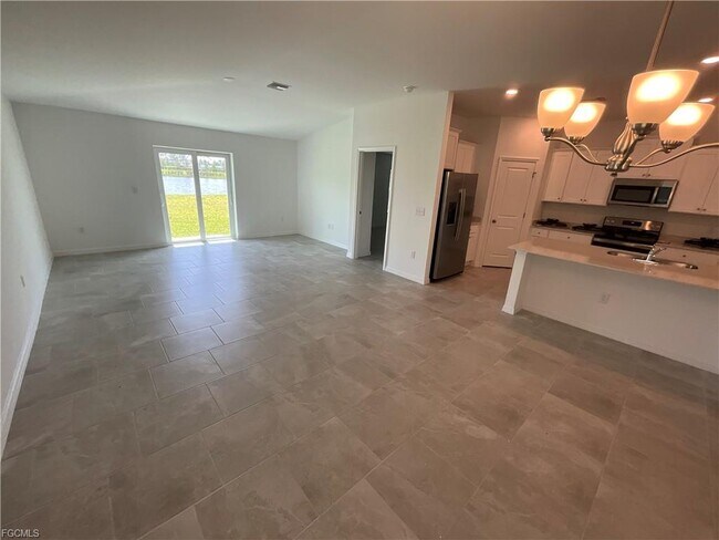 Foto del edificio - 3850 Treasure Oak Wy