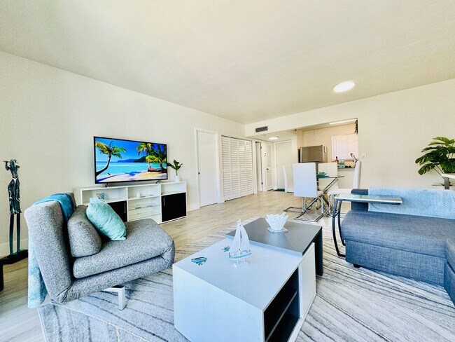 Foto del edificio - 3626 NE 168th St