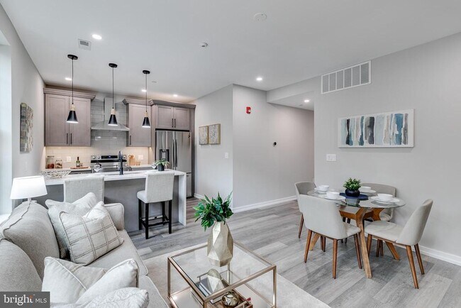 Foto del edificio - 752 S 16th St