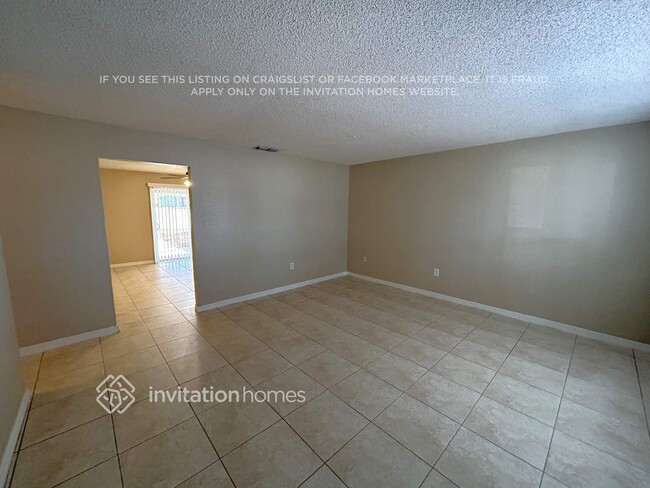 Building Photo - 6101 Waterman Ln