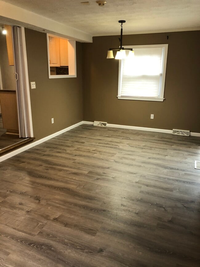 family room - 23903 E Groveland Rd