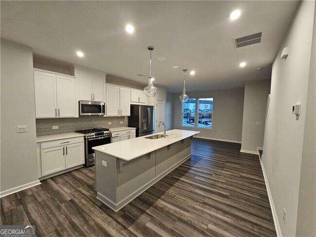 Foto del edificio - 2702 Whistler Wy NE