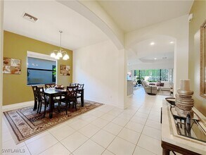 Building Photo - 1366 Serrano Cir
