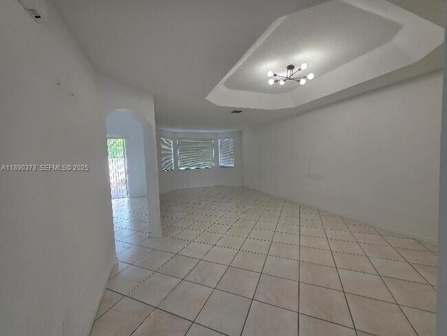 Foto del edificio - 11525 NW 71st St