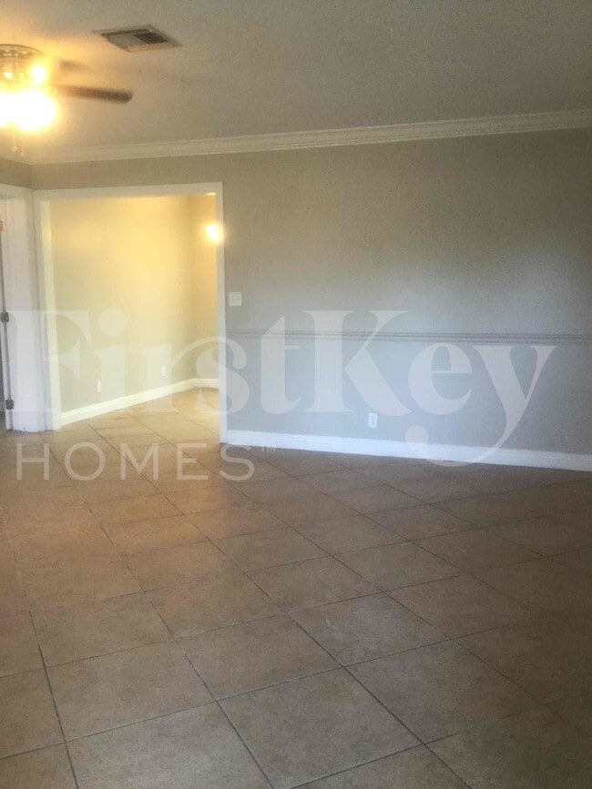 Building Photo - 6817 Massachusetts Dr