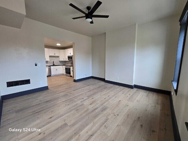 Building Photo - For Rent: Renovated 2-Story Townhouse in M...