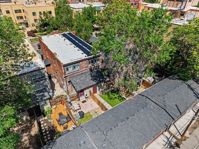 Photo - 1230 Logan St Townhome