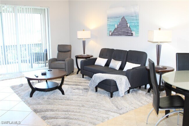 Foto del edificio - 10317 Heritage Bay Blvd