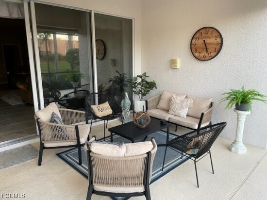 Foto del edificio - 10045 Colonial Country Club Blvd