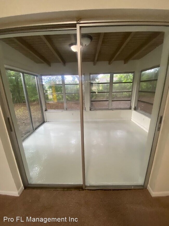 Building Photo - 3 br, 1 bath House - 2337 Lake Helen Ostee...